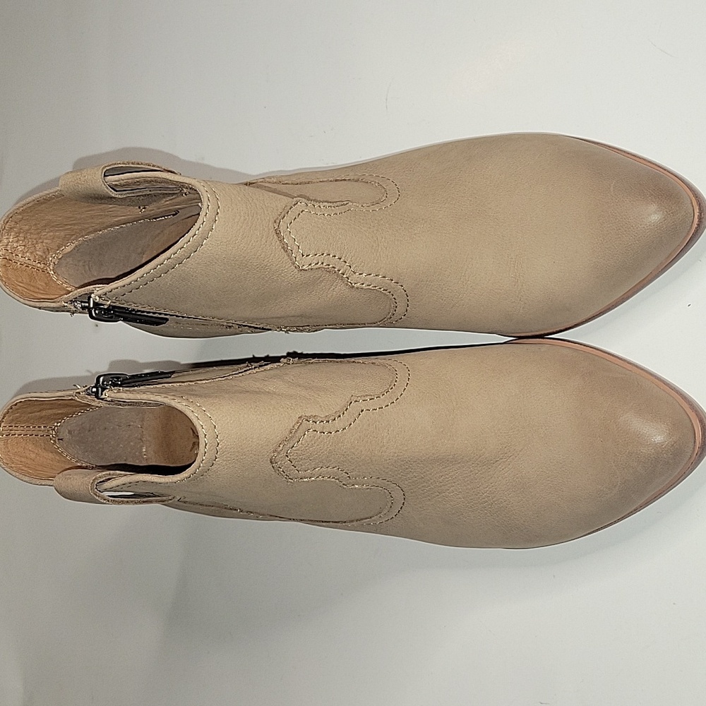 FRYE RORY BOOTIE SZ 7 LEATHER NEW